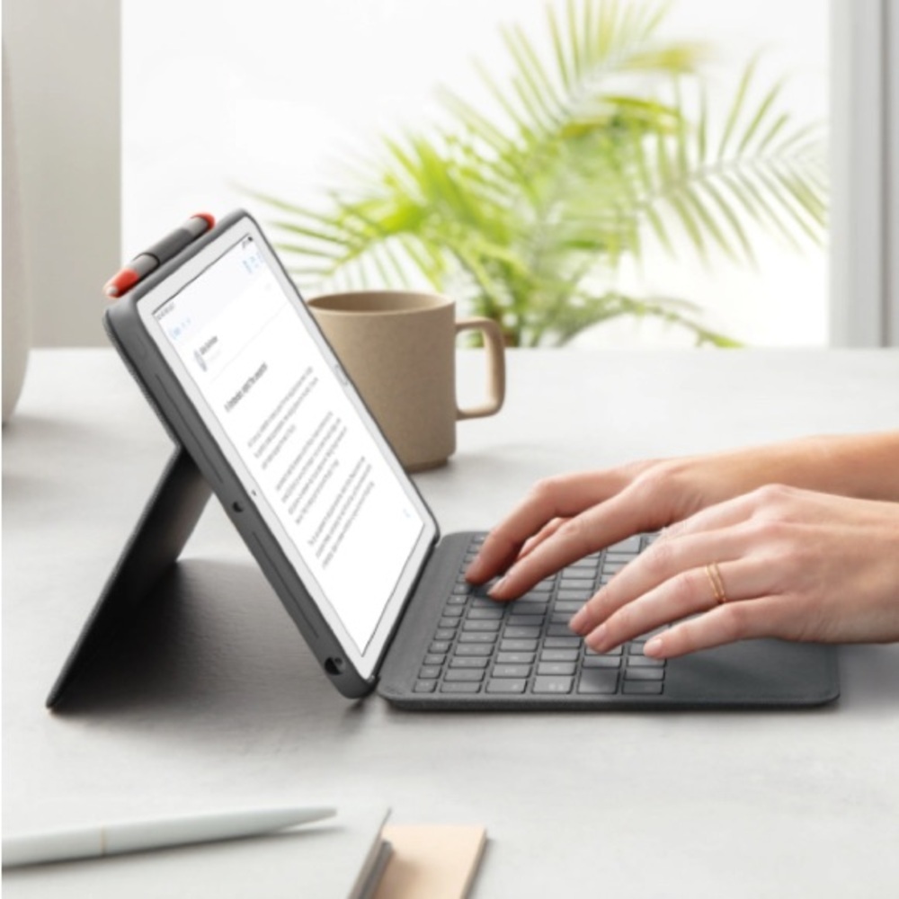Logitech Gray Tablet Keyboard Case - Picture 5 of 6